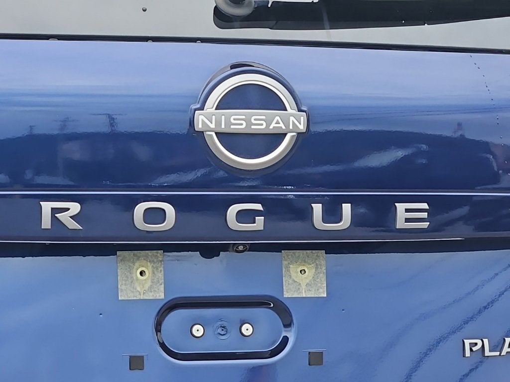 2025 Nissan Rogue Platinum