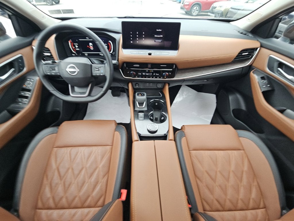 2025 Nissan Rogue Platinum