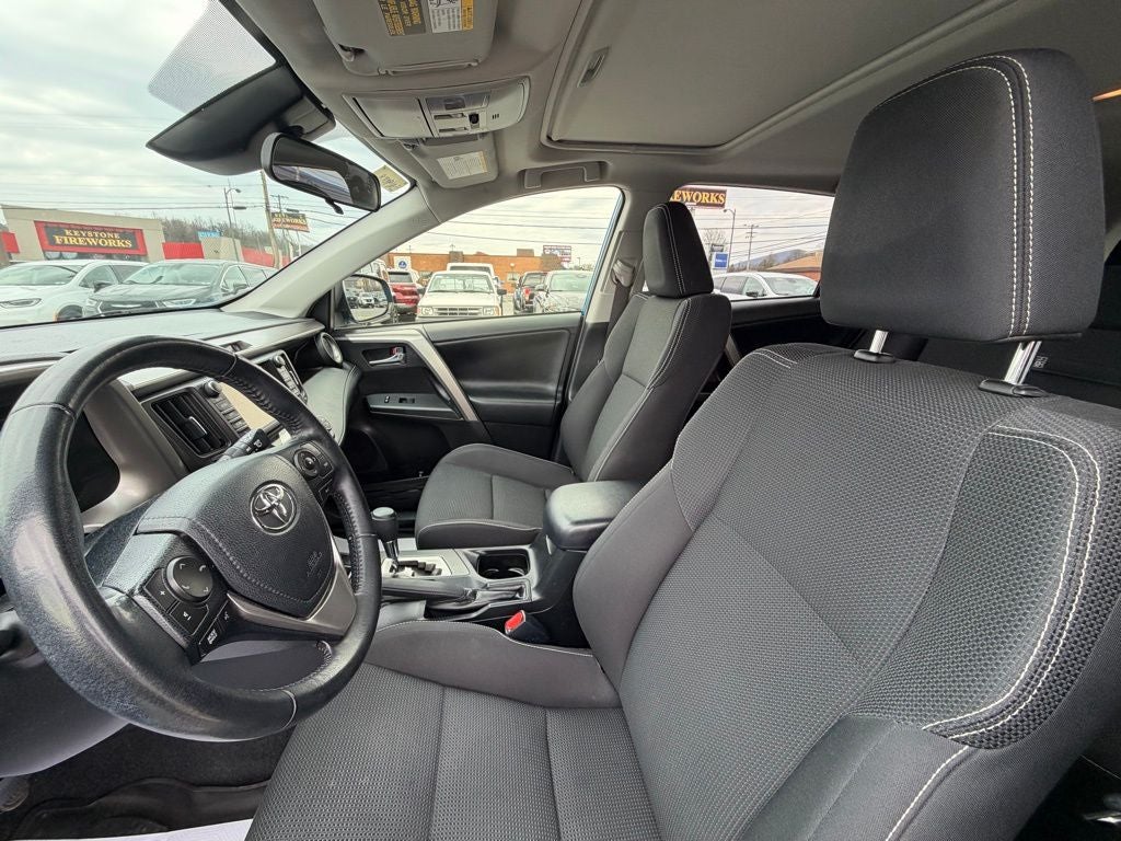 2018 Toyota RAV4 Hybrid XLE