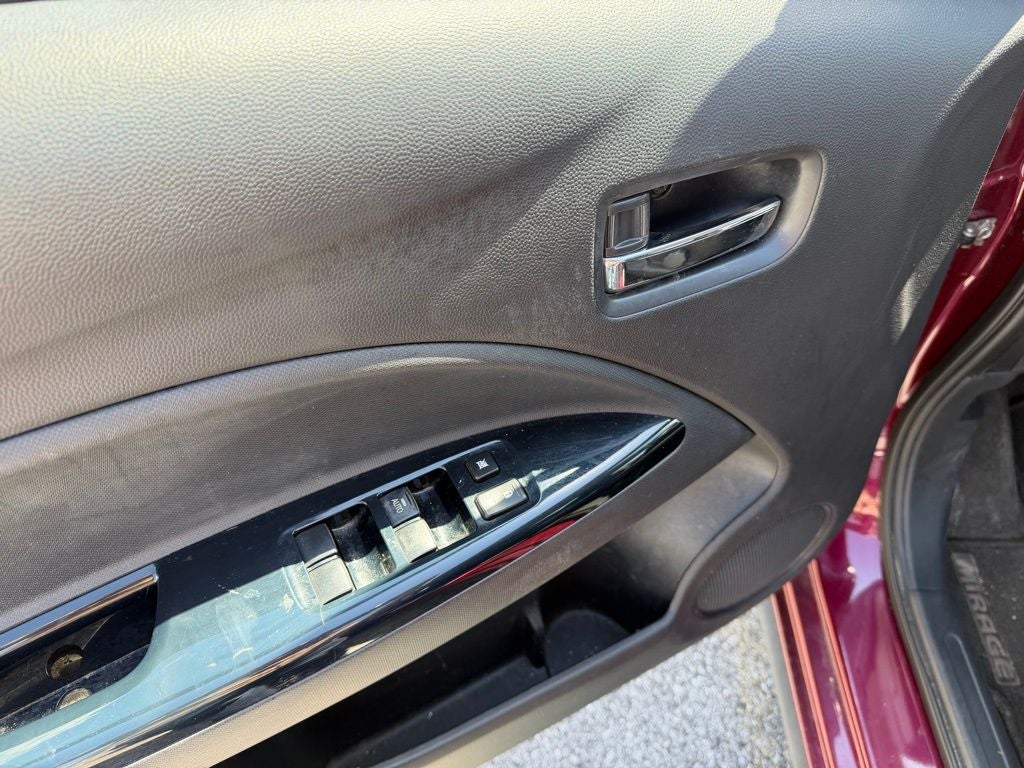2017 Mitsubishi Mirage SE