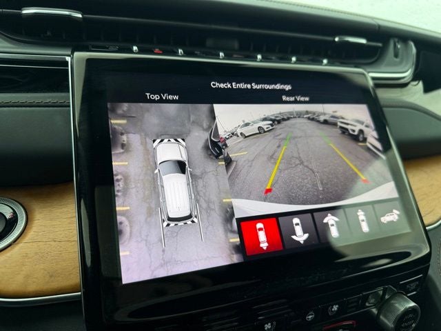 2022 Jeep Grand Cherokee Summit