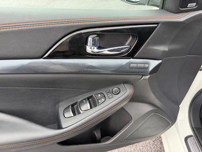 2020 Nissan Maxima SR