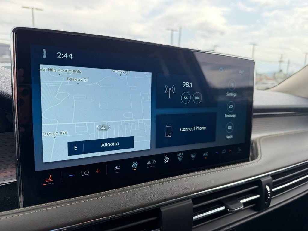 2025 Lincoln Corsair Premiere