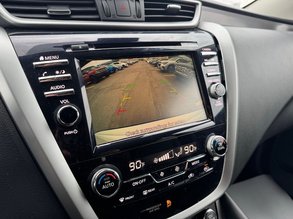 2022 Nissan Murano SV