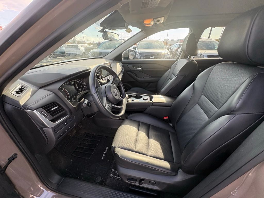 2024 Nissan Rogue SV Premium