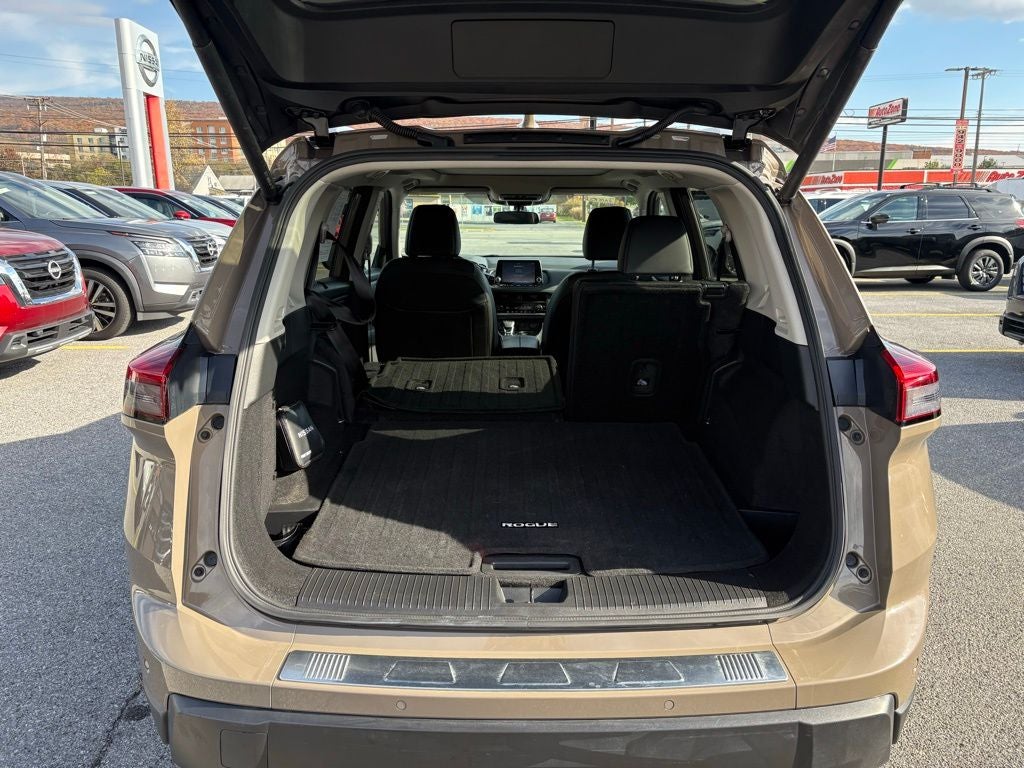 2024 Nissan Rogue SV Premium