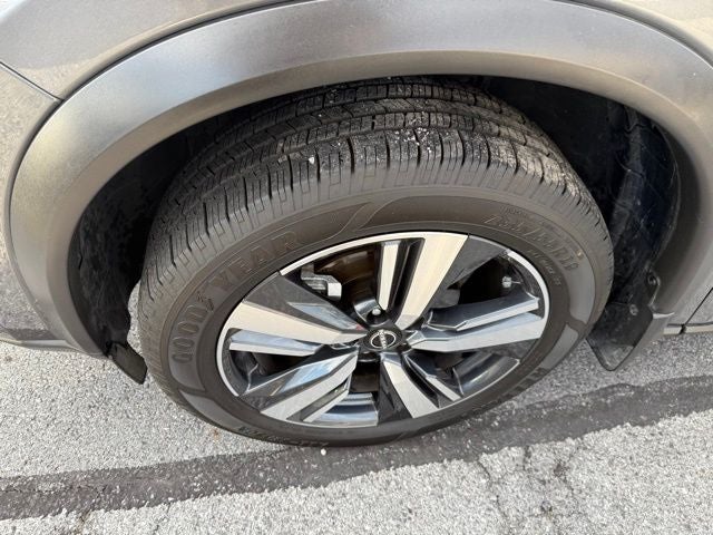 2024 Nissan Rogue SL