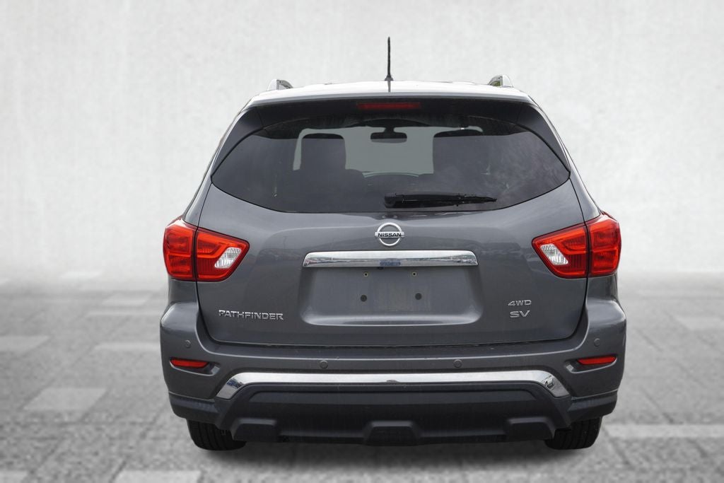 2018 Nissan Pathfinder SV