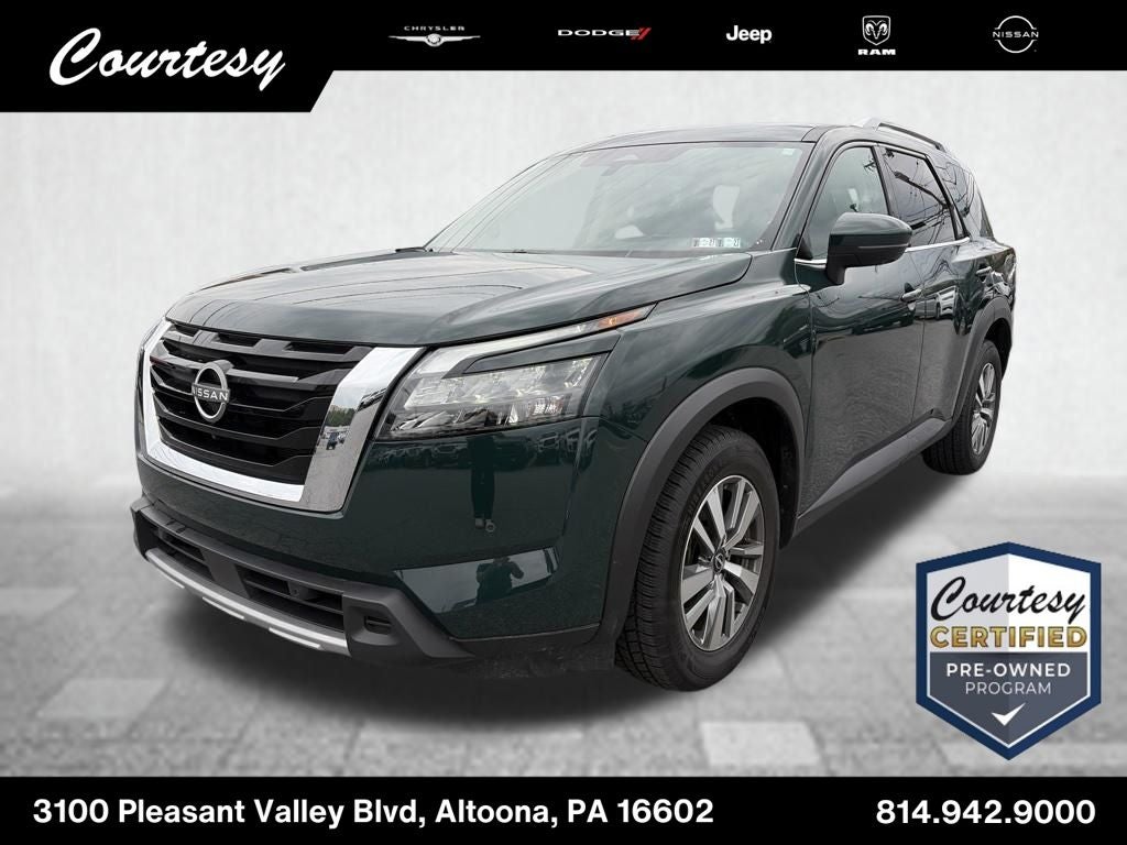2025 Nissan Pathfinder SL
