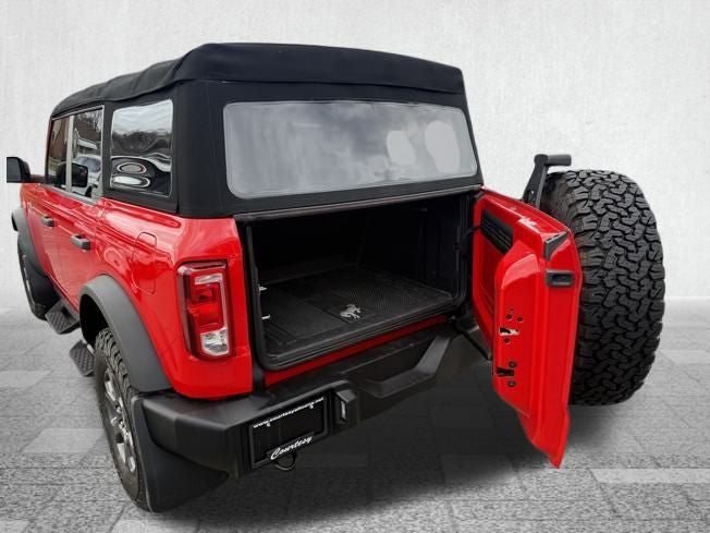 2023 Ford Bronco Big Bend Soft Top 17" Gray Aluminum Wheels