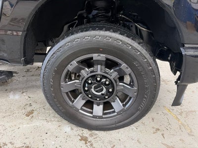 2023 Ford F-350SD Lariat
