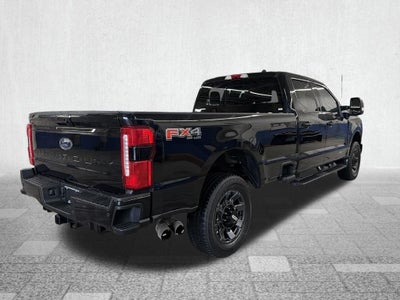 2023 Ford F-350SD Lariat