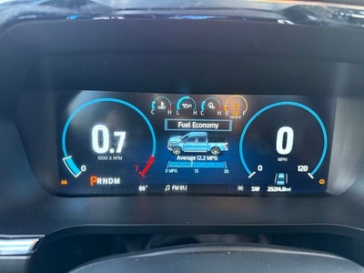 2022 Ford F-150 Lariat Chrome Appearance