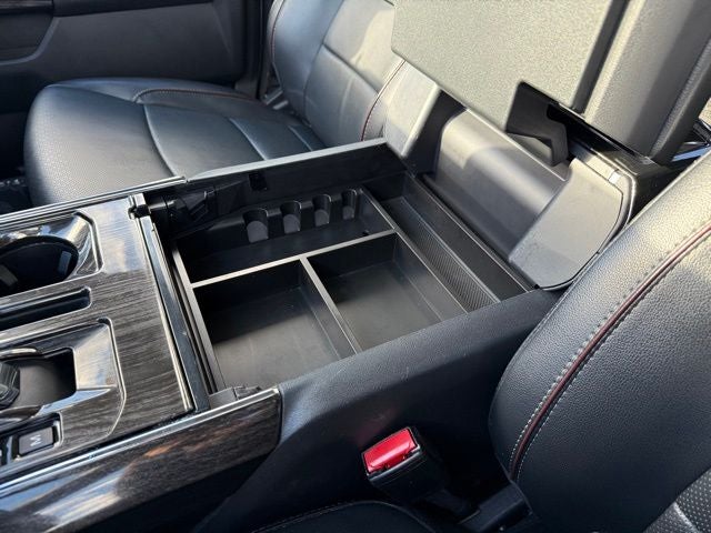 2022 Ford F-150 Lariat Chrome Appearance