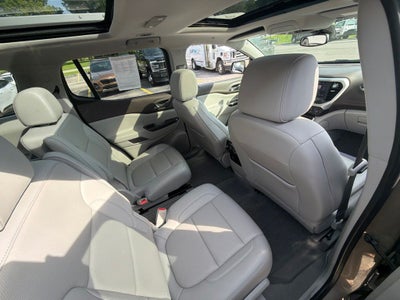 2022 GMC Acadia SLT