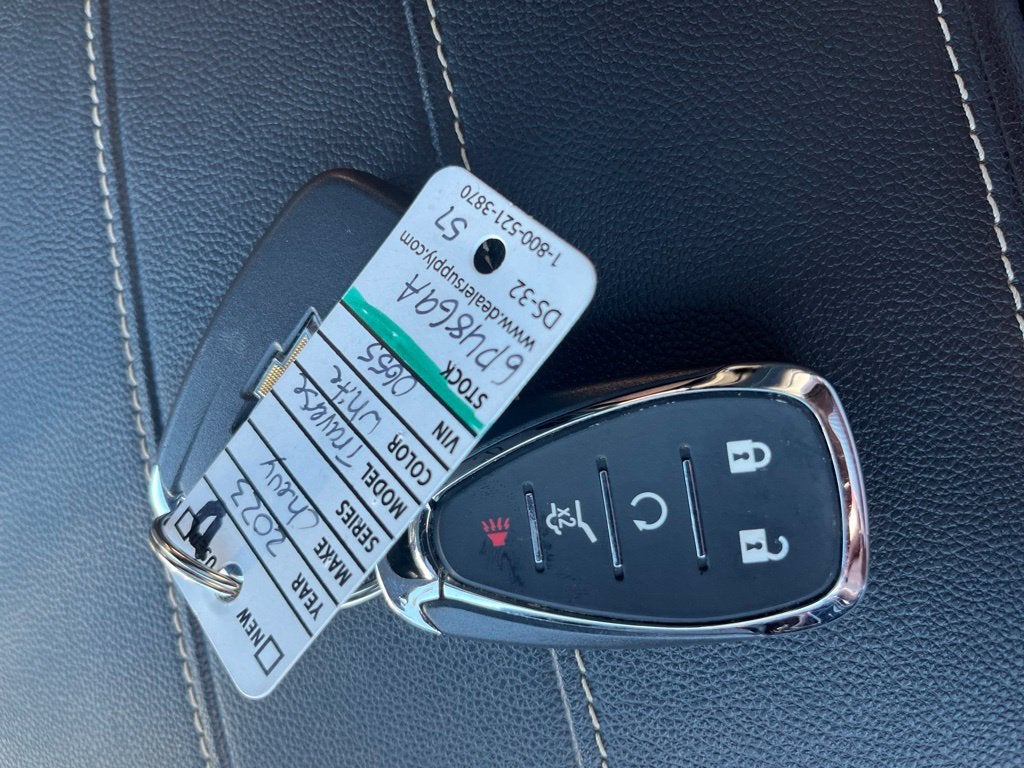 2023 Chevrolet Traverse LT Leather