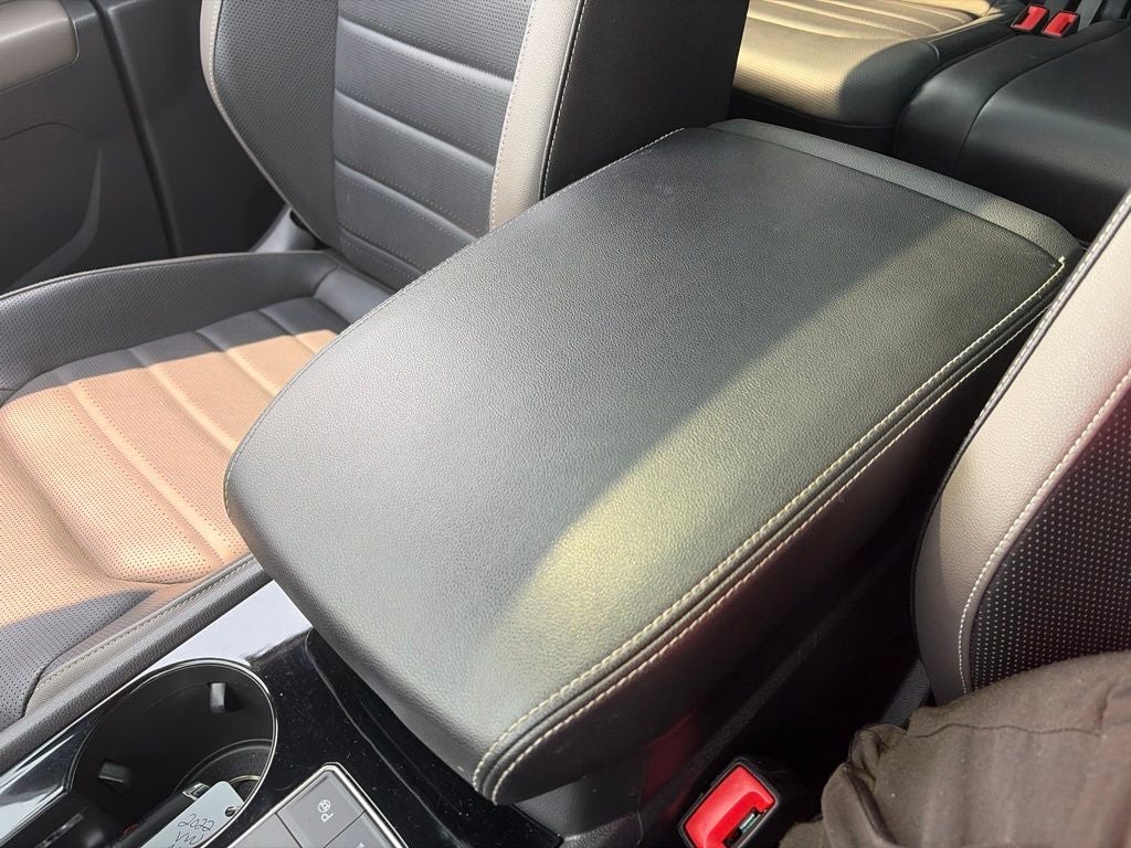 2022 Volkswagen Atlas Cross Sport 3.6L V6 SEL Premium R-Line