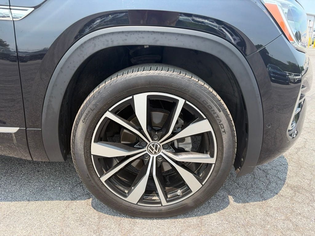 2024 Volkswagen Atlas Cross Sport 2.0T SEL Premium R-Line