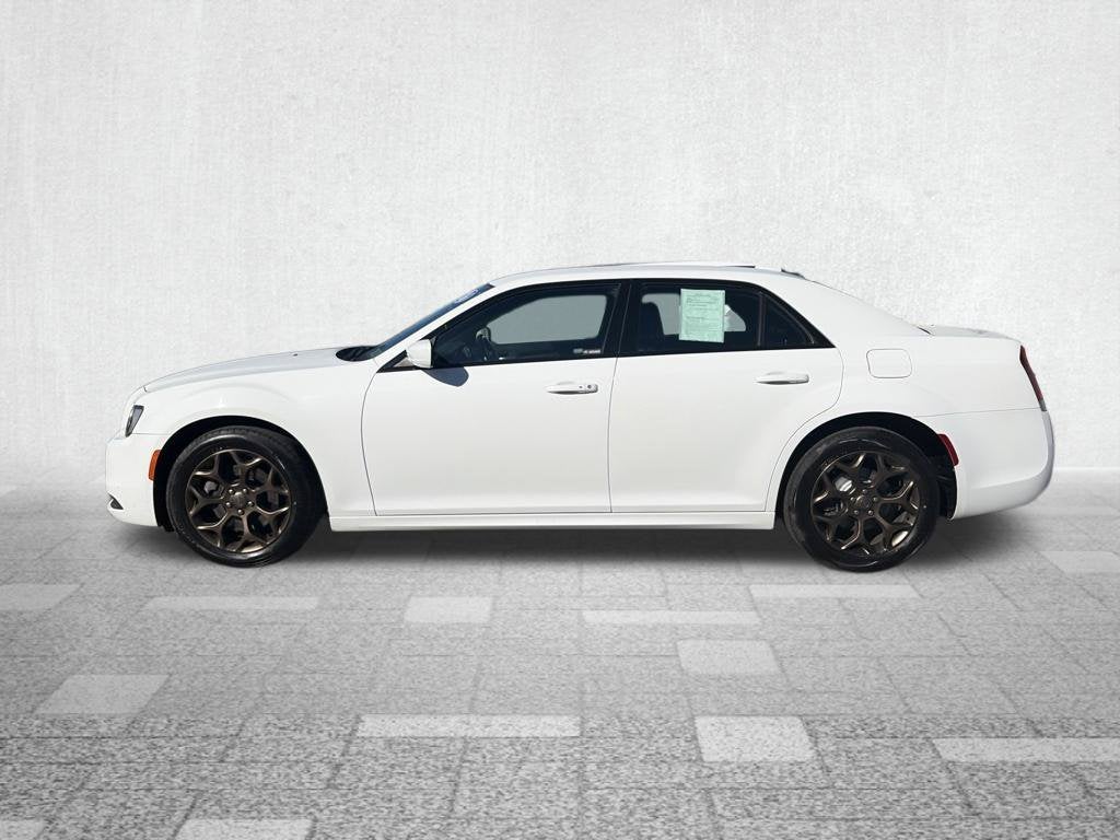 2016 Chrysler 300 S