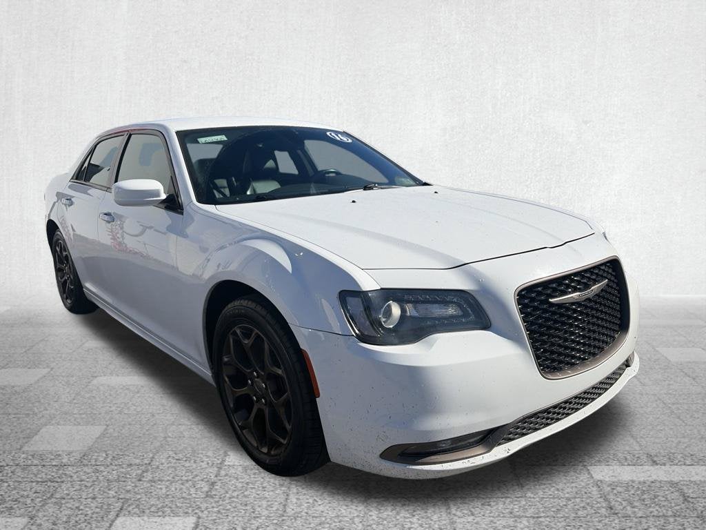 2016 Chrysler 300 S