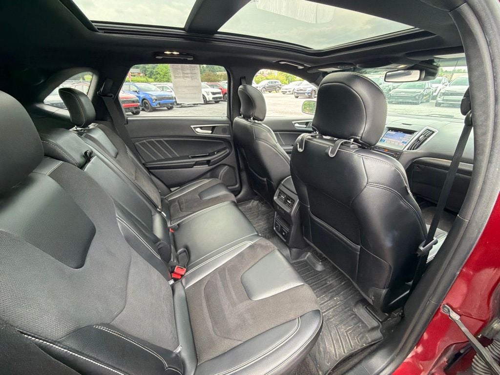 2019 Ford Edge ST
