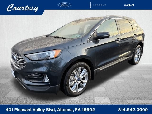 2022 Ford Edge Titanium