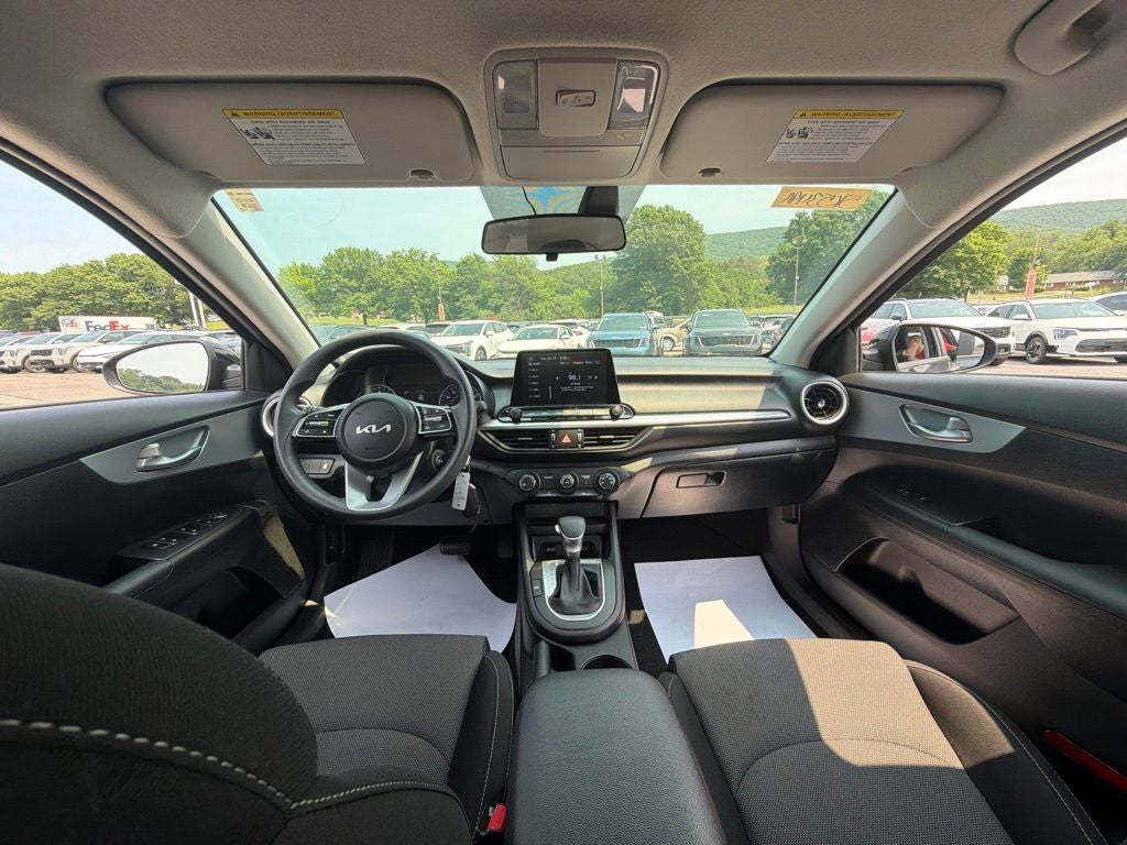 2023 Kia Forte LXS