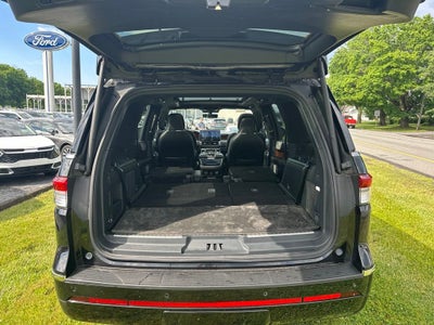 2023 Lincoln Navigator Black Label