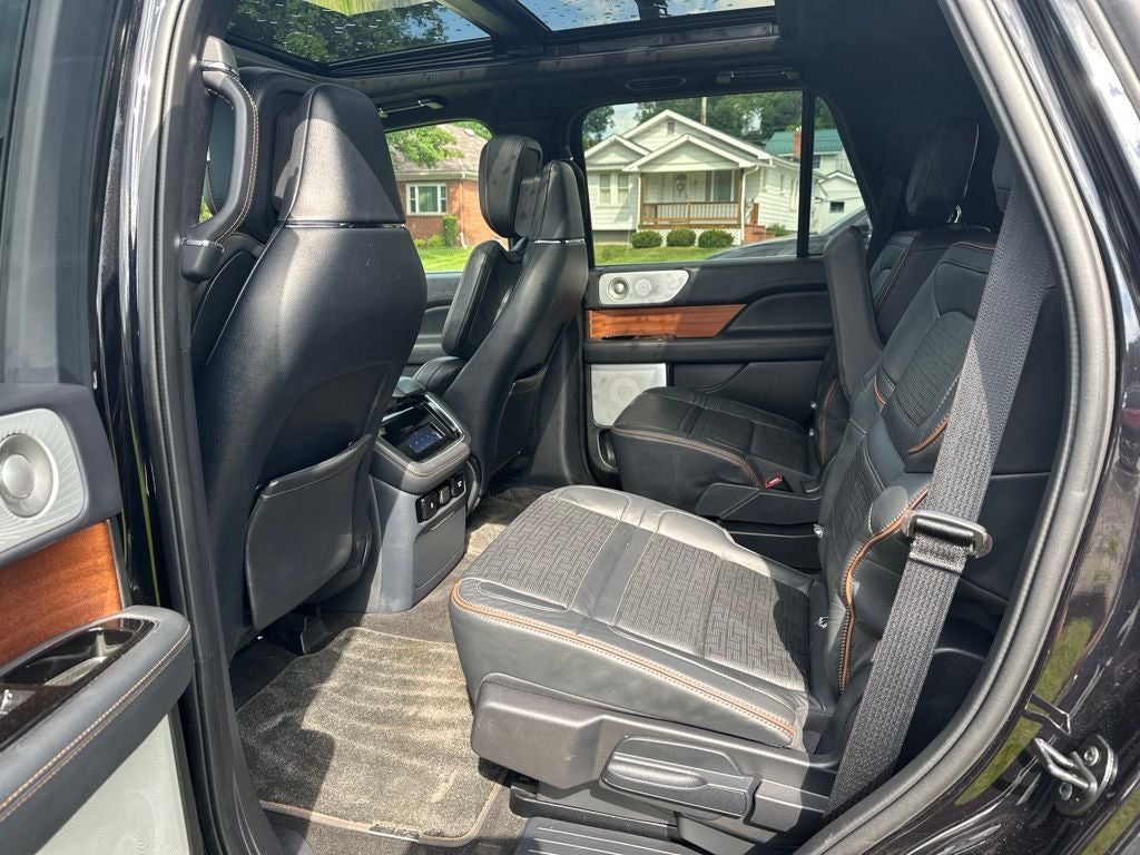 2023 Lincoln Navigator Black Label