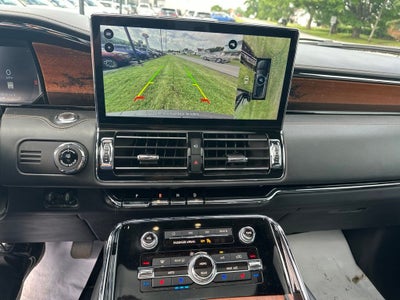 2023 Lincoln Navigator Black Label