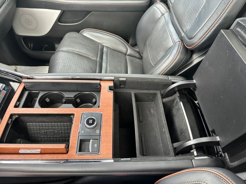2023 Lincoln Navigator Black Label