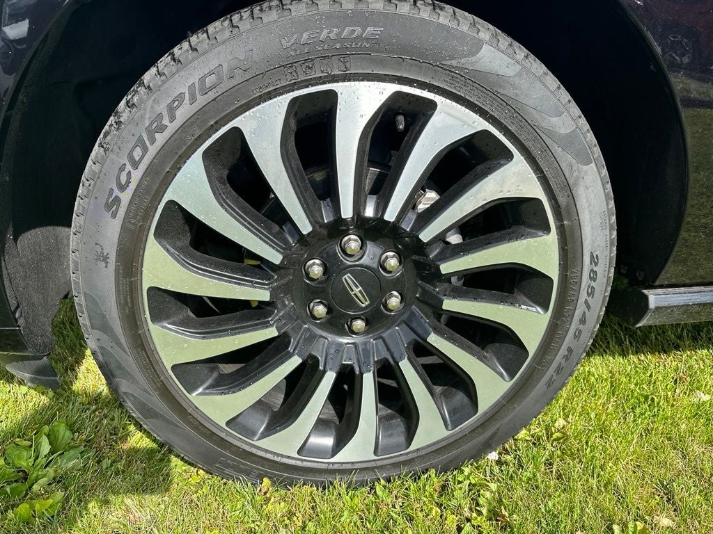 2023 Lincoln Navigator Black Label