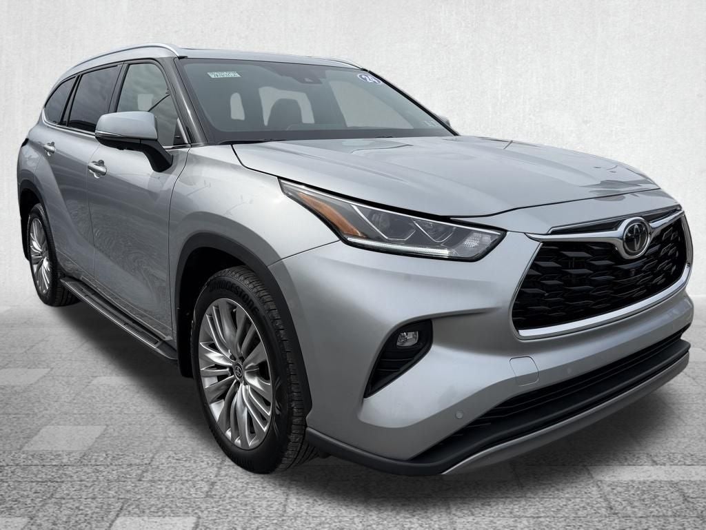 2024 Toyota Highlander Platinum