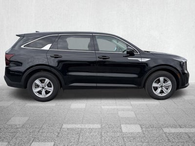 2024 Kia Sorento LX