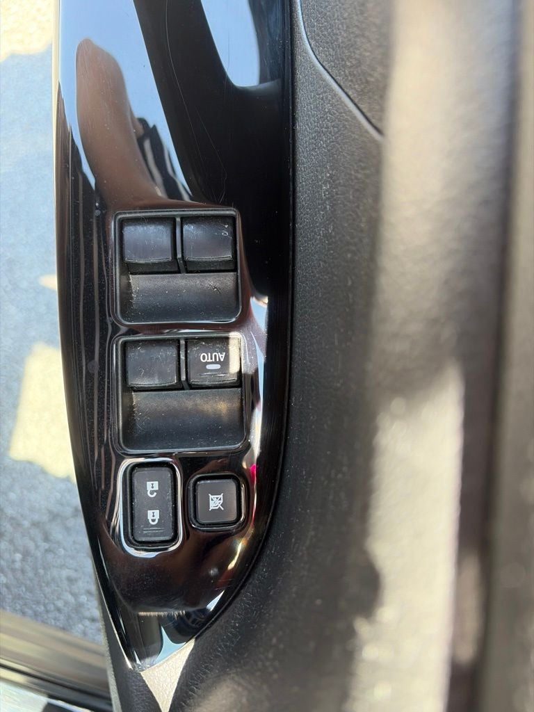 2024 Mitsubishi Eclipse Cross Base