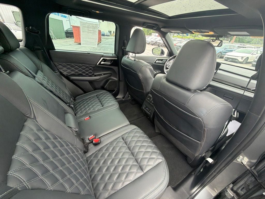 2023 Mitsubishi Outlander SEL