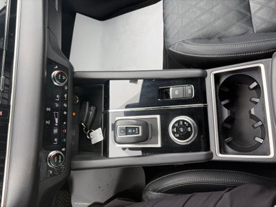 2023 Mitsubishi Outlander SEL