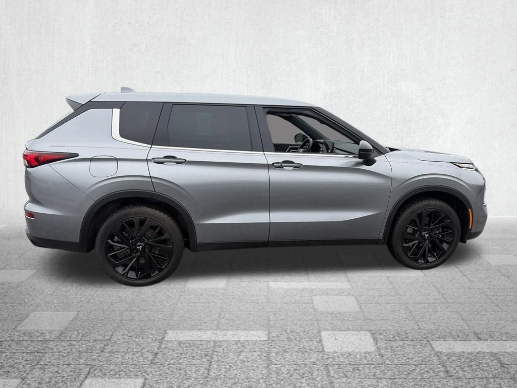 2023 Mitsubishi Outlander SEL