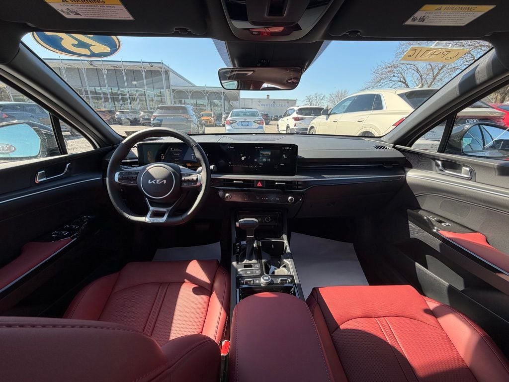 2025 Kia K5 Base
