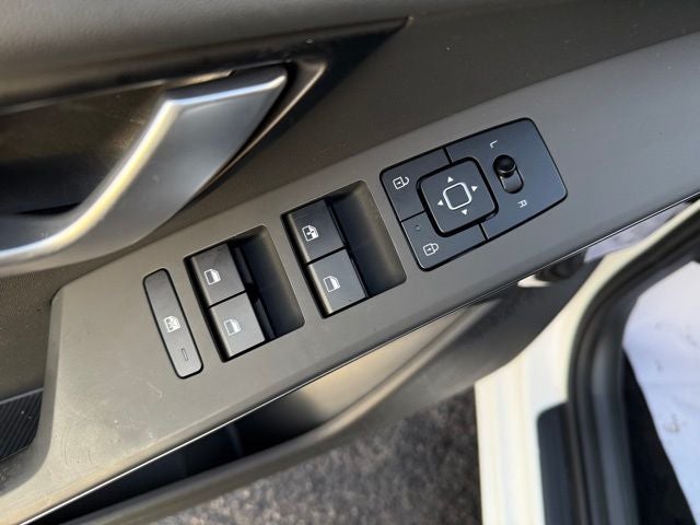 2025 Kia Niro EV Wind