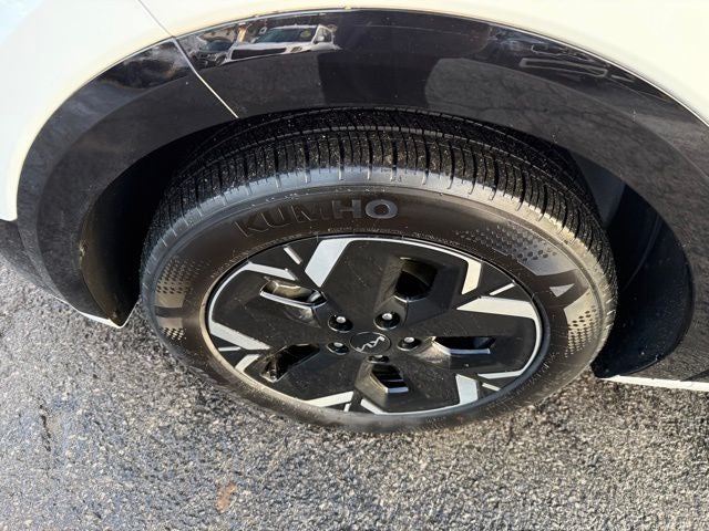 2025 Kia Niro EV Wind