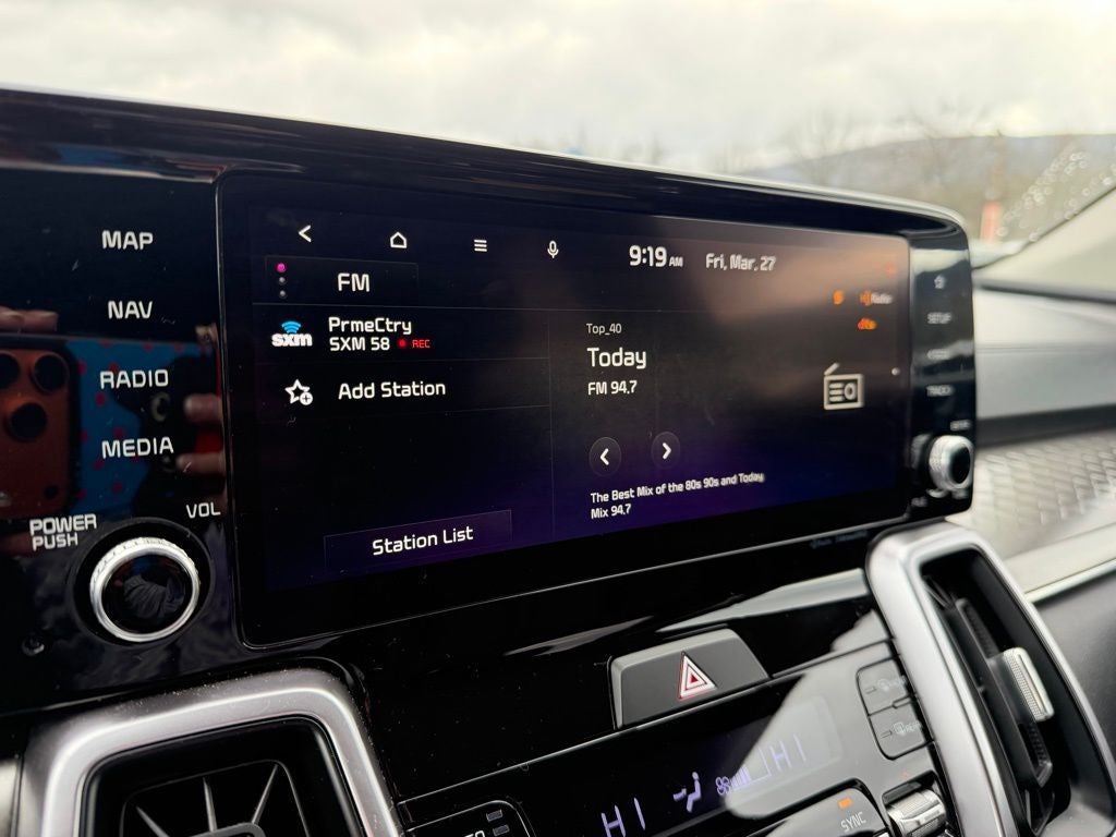 2023 Kia Sorento Hybrid EX