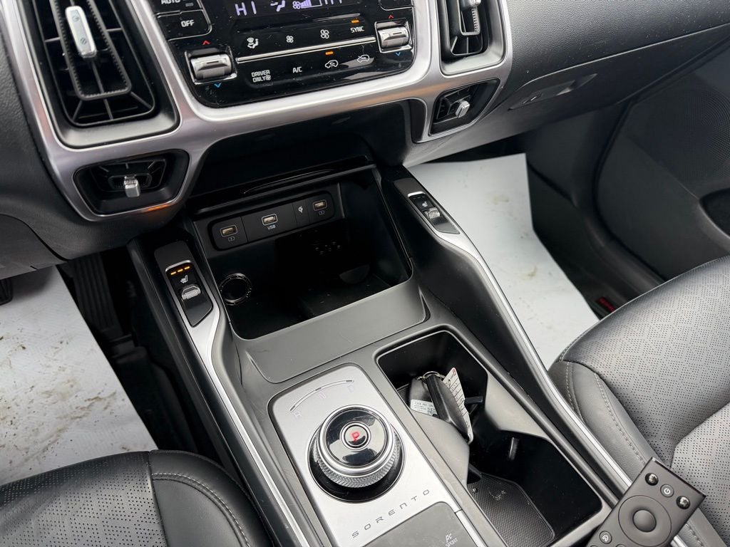 2023 Kia Sorento Hybrid EX