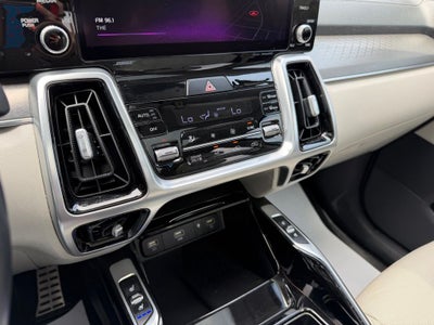 2022 Kia Sorento Plug-In Hybrid SX Prestige